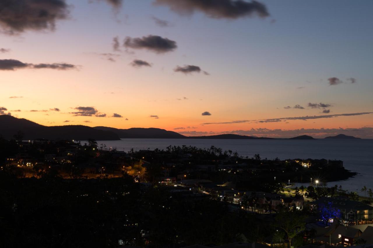 Toscana Village Resort Airlie Beach Exterior foto